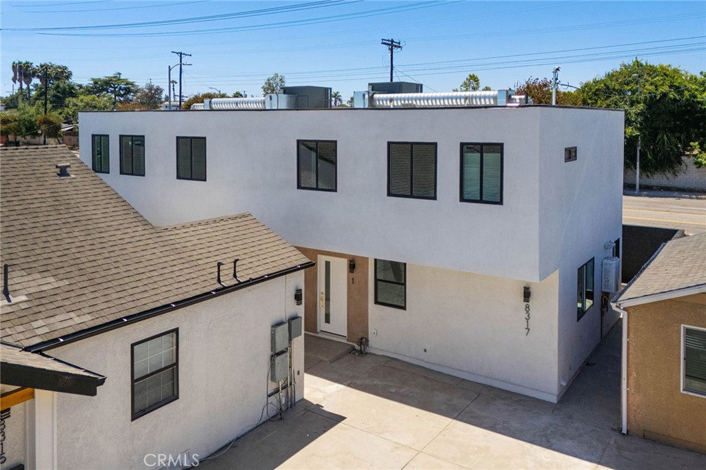 8313 Kittyhawk Avenue