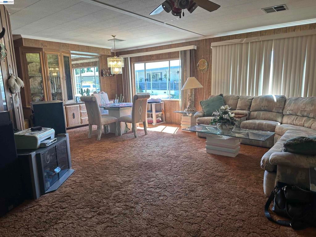 965 New England Village Dr.