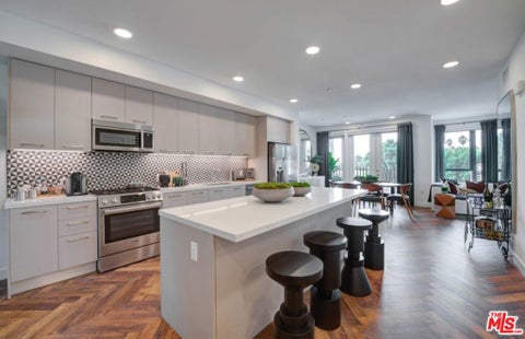 Photo of 1250 N Fairfax Avenue #316, West Hollywood, CA 90046 (MLS # 26987369)