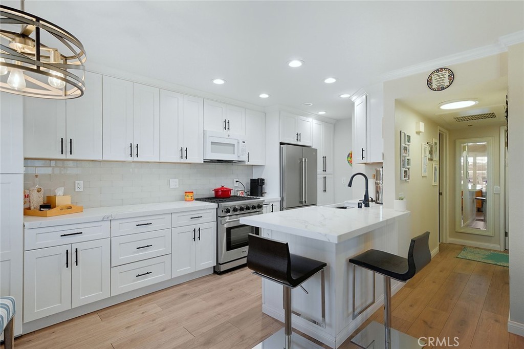 Windward Cove (WWCV) - Residential