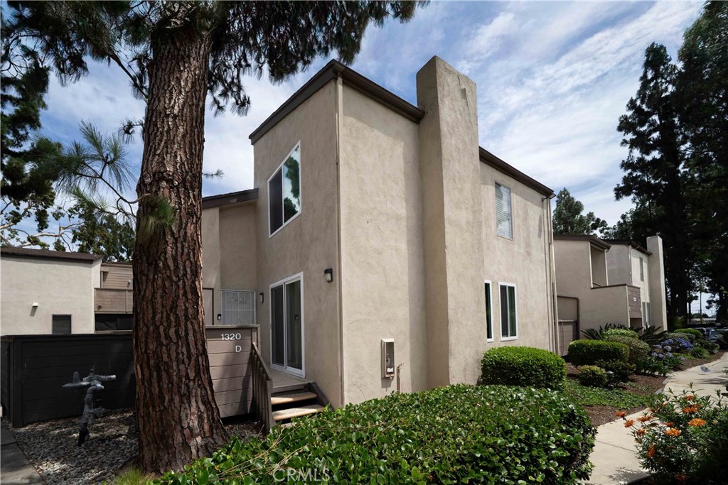 1320 Cabrillo Park Drive D