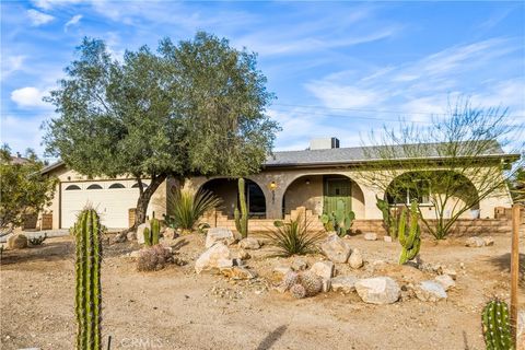 Photo of 6381 Airway Avenue, Yucca Valley, CA 92284 (MLS # JT26086058)