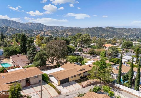 Photo of 6940 Bellclaire Street, Tujunga, CA 91042 (MLS # P1-26692)