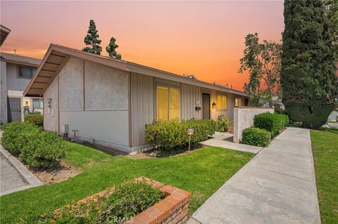 Photo of 121 Doverfield Drive #61, Placentia, CA 92870 (MLS # WS26091348)