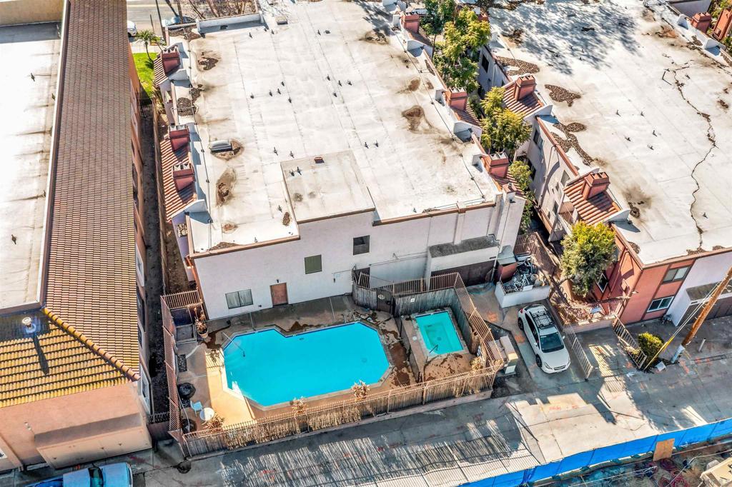 2950 Broadway Unit 24