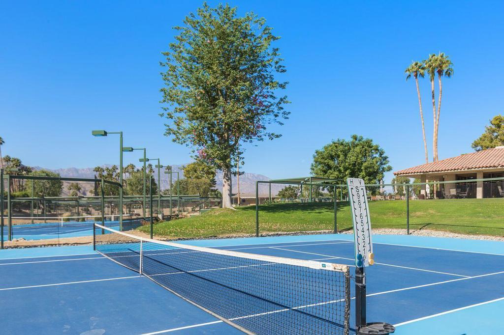 The Springs C.C. - Residential