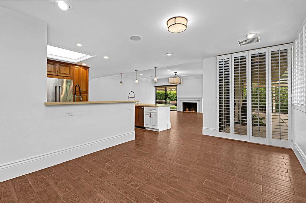 The Springs C.C. - Residential
