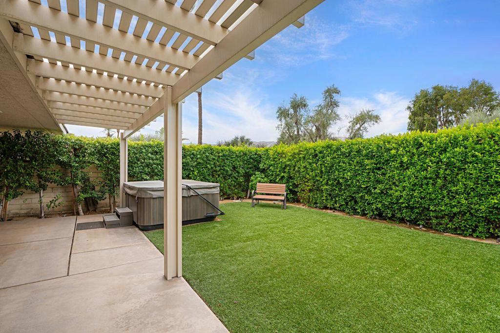 The Springs C.C. - Residential
