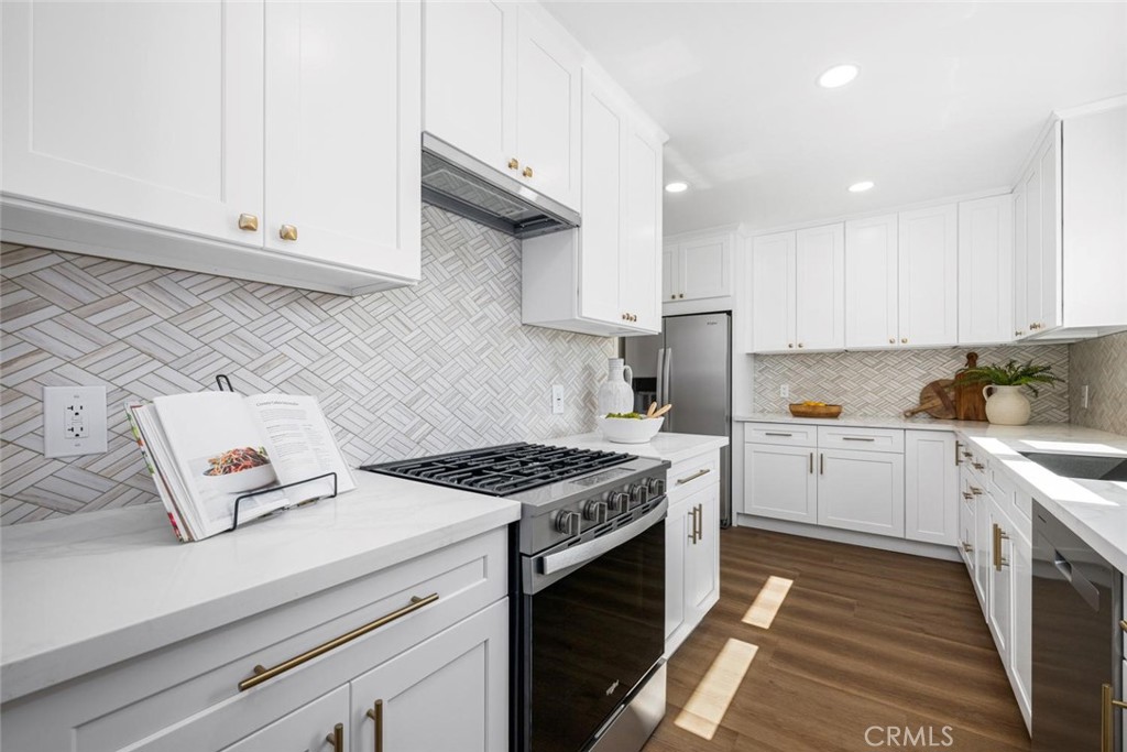 2731 Tulane