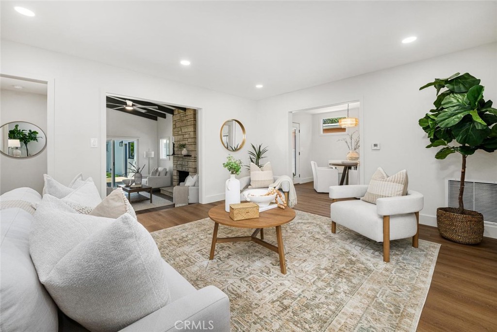 2731 Tulane