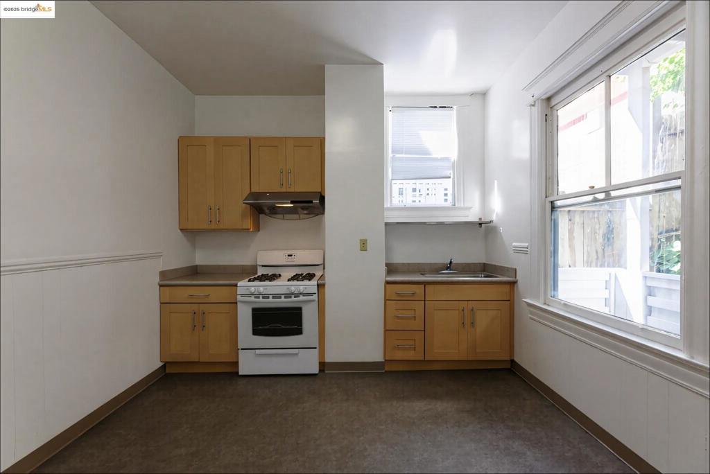 NOB HILL - Residential