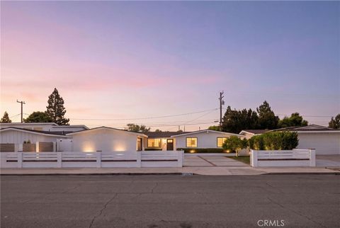 Photo of 2362 Cornell Dr, Costa Mesa, CA 92626 (MLS # OC26074320)