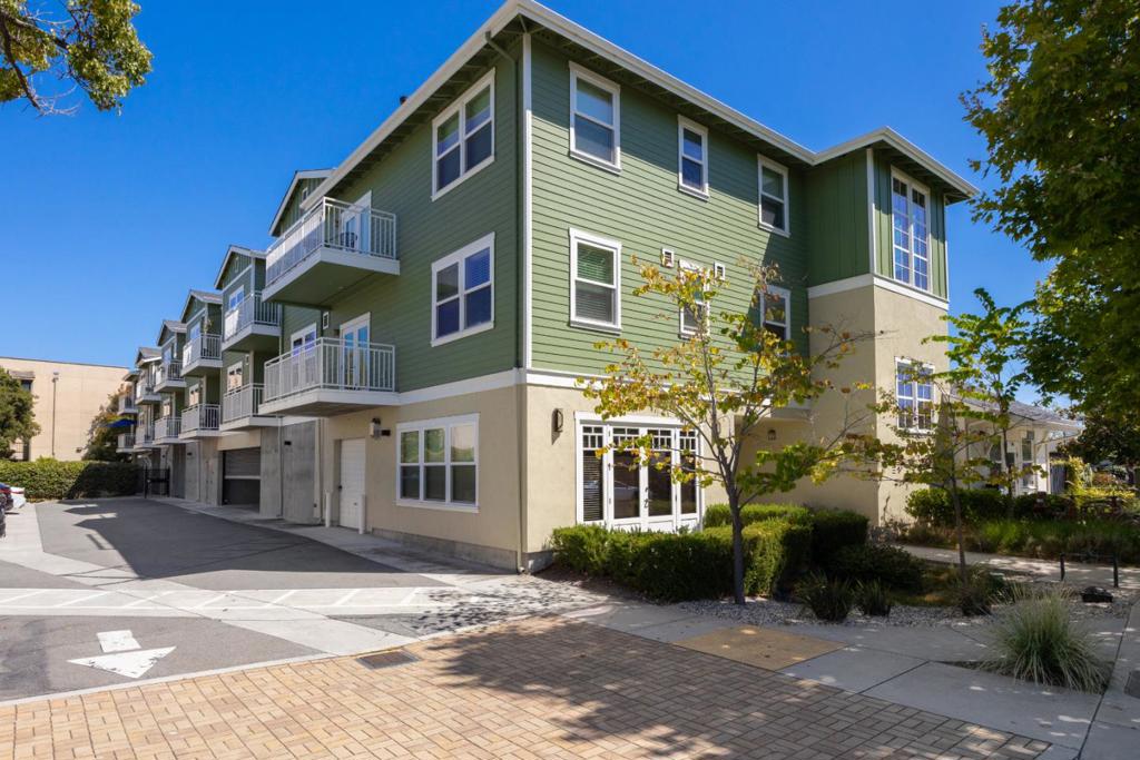 708 Frederick Street 309