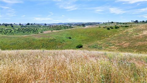 Tiny photo for 0 Crest View, San Miguel, CA 93451 (MLS # NS26081546)