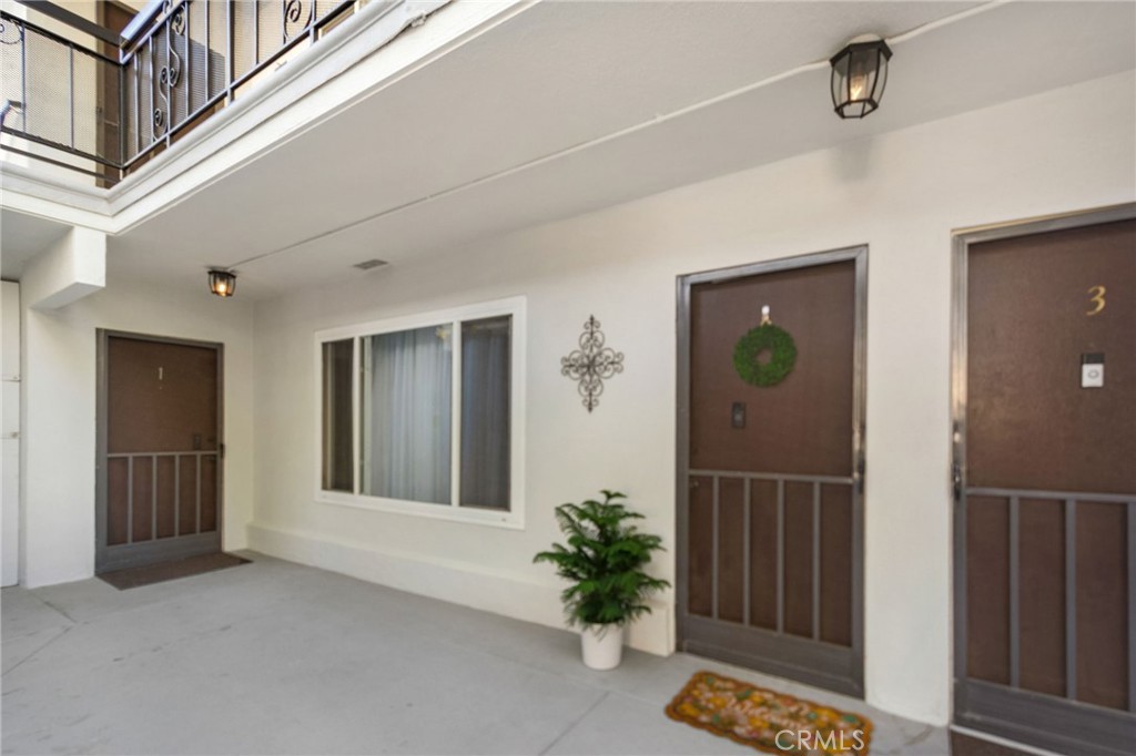 12571 Kensington Lane