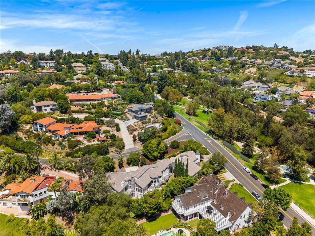 1881 Lemon Heights Drive