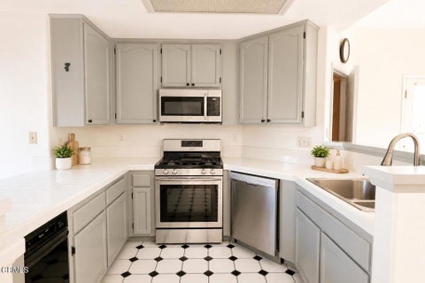 Tiny photo for 5113 Downwind Way, Oxnard, CA 93033 (MLS # V1-38229)