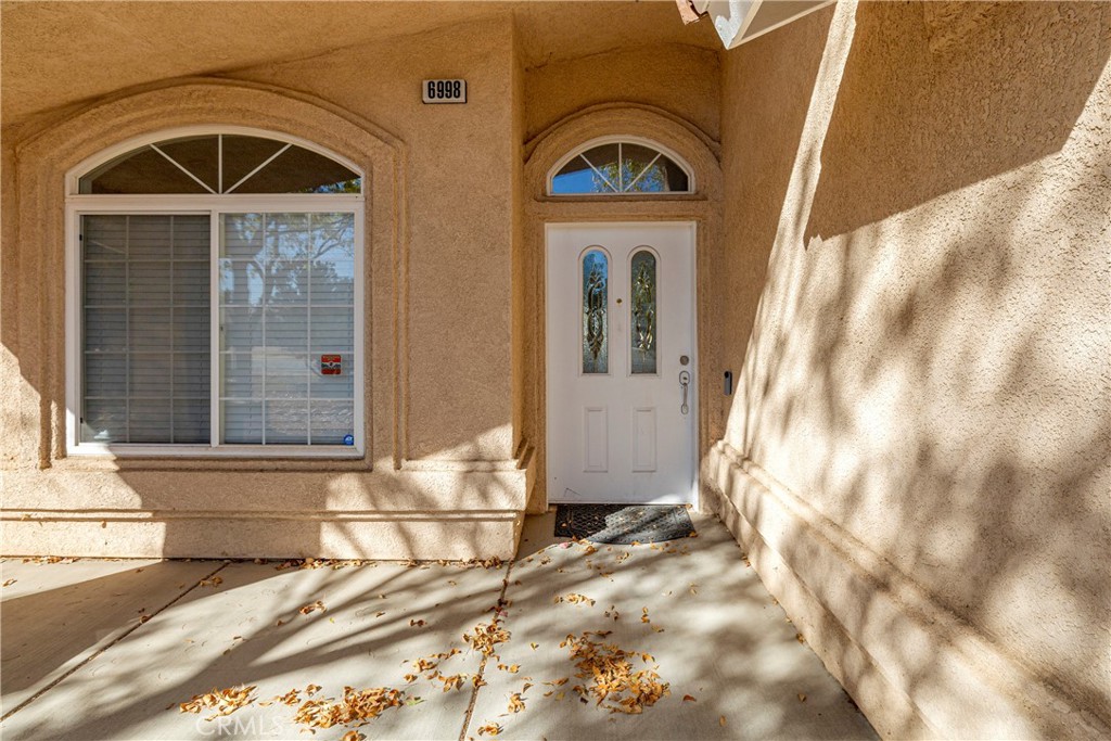 6998 Summit Valley Road