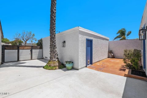 Tiny photo for 117 Duke Avenue, Ventura, CA 93003 (MLS # V1-36668)