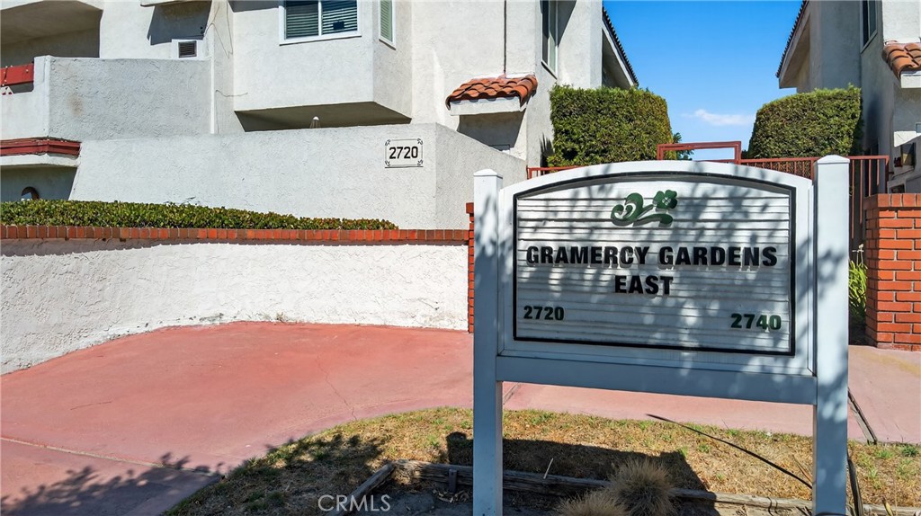 2720 Gramercy Avenue 5