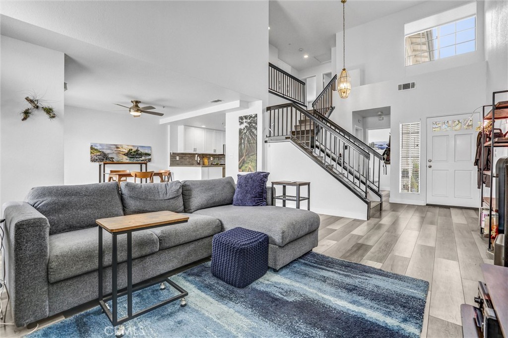 517 Orilla Walk
