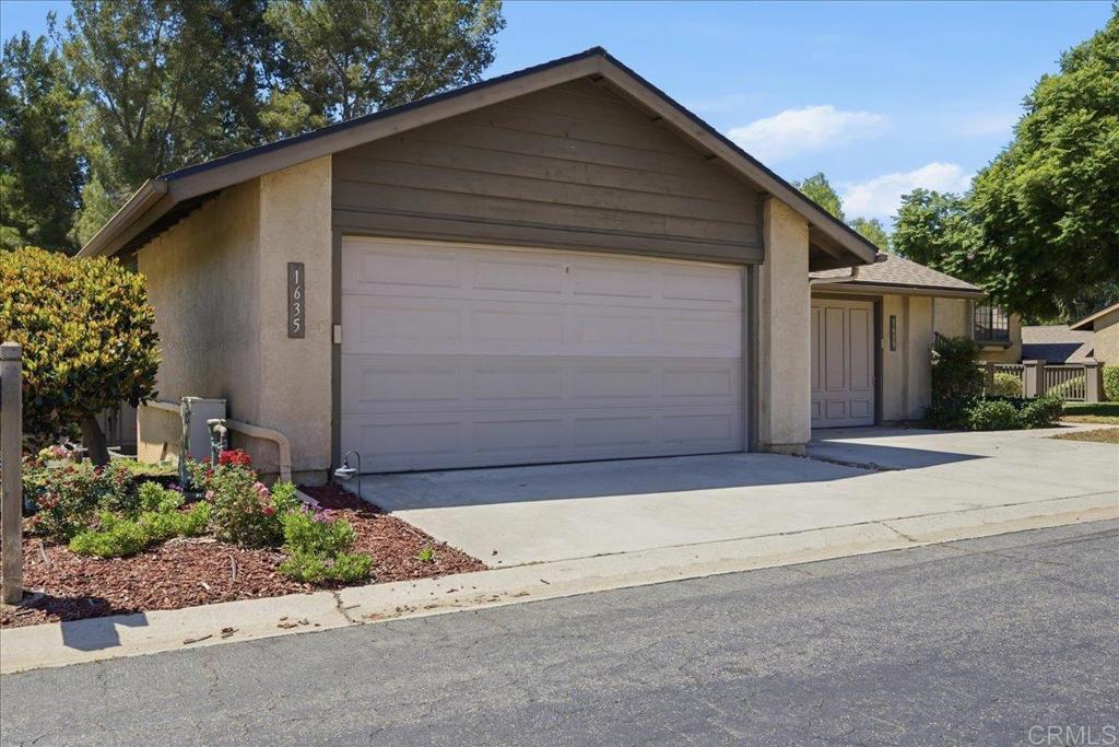 1635 Pala Lake Dr