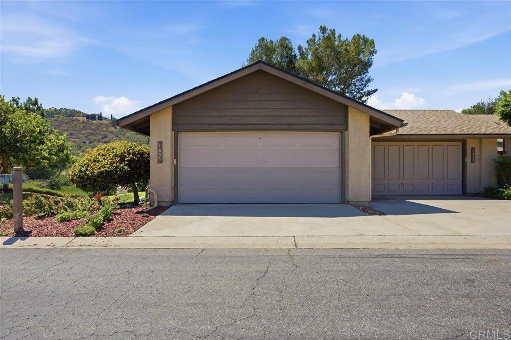 1635 Pala Lake Dr