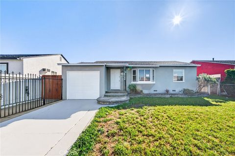 Photo of 14328 S Cahita Ave, Compton, CA 90220 (MLS # OC26046847)