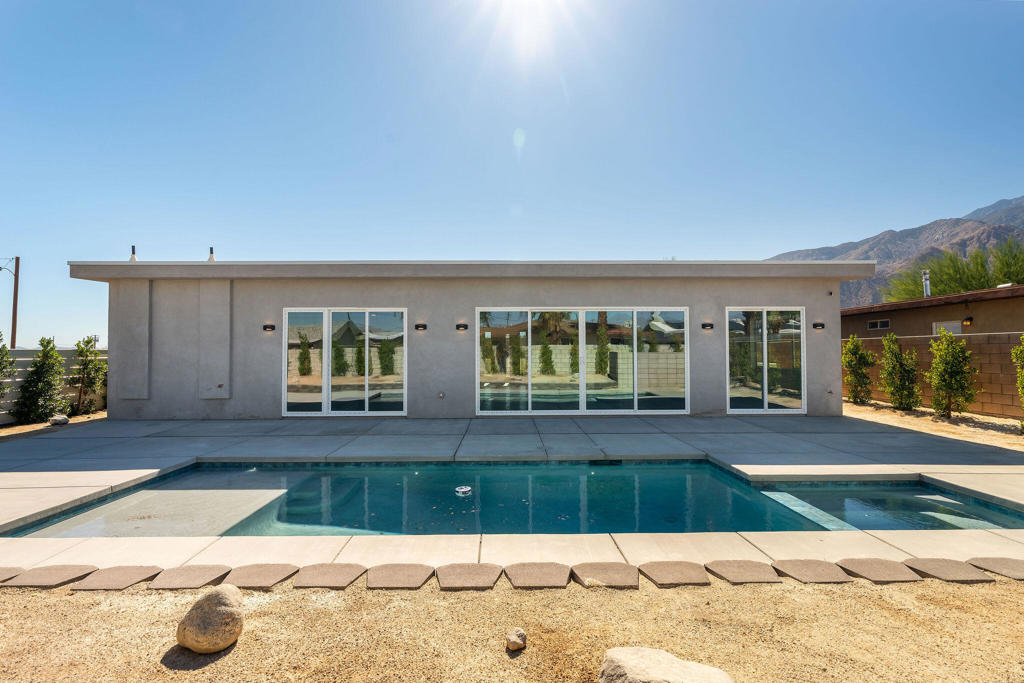 Desert Highland Gateway - Residential