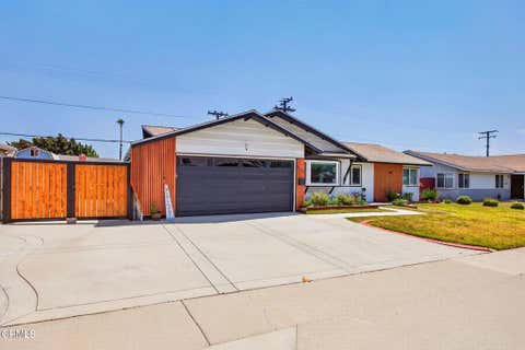 Tiny photo for 4052 Fortuna Avenue, Camarillo, CA 93010 (MLS # V1-36635)