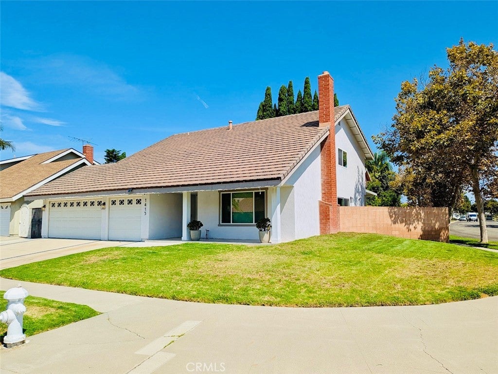 1413 W Moore