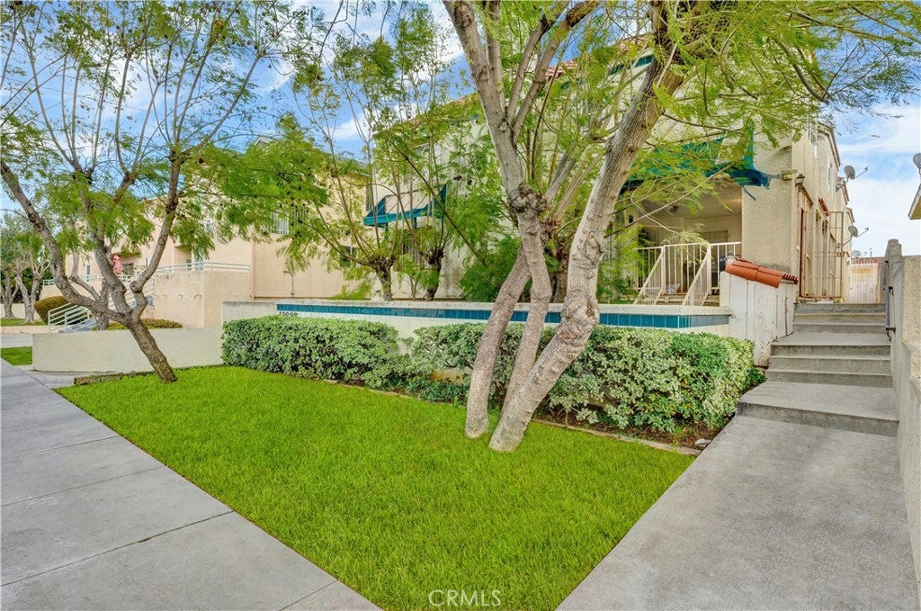 Photo of 11638 York Avenue #4, Hawthorne, CA 90250 (MLS # WS26226945)
