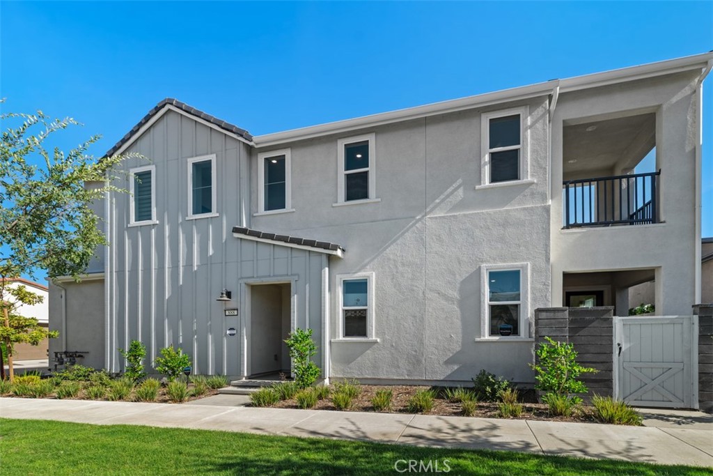 888 Sunrise Road
