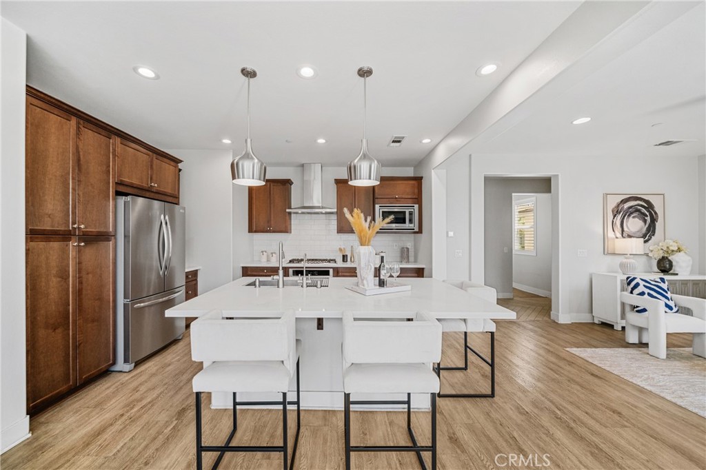 11620 Solaire Wy