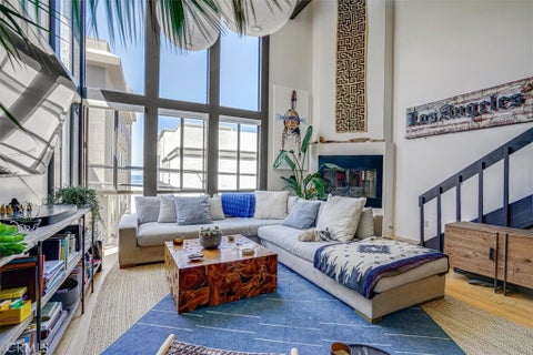 Photo of 14 Mast Street, Marina Del Rey, CA 90292 (MLS # IV26152962)