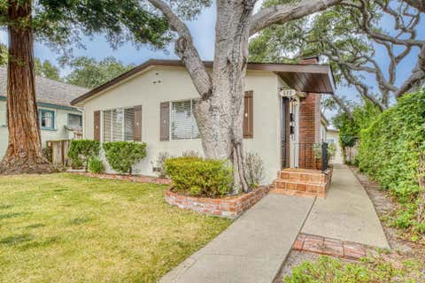 Photo of 608 Congress AVE, Pacific Grove, CA 93950 (MLS # ML82058841)