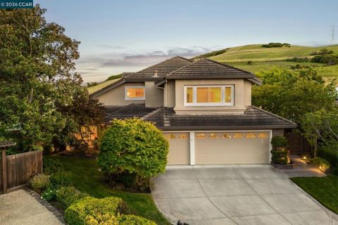 Photo of 25 Greenridge Pl PL, Danville, CA 94506 (MLS # 41133705)