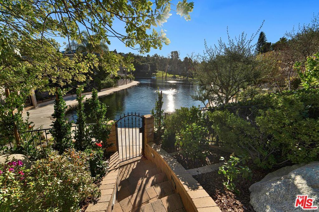 Photo of 4724 Park Jacaranda, Calabasas, CA 91302 (MLS # 26637917)