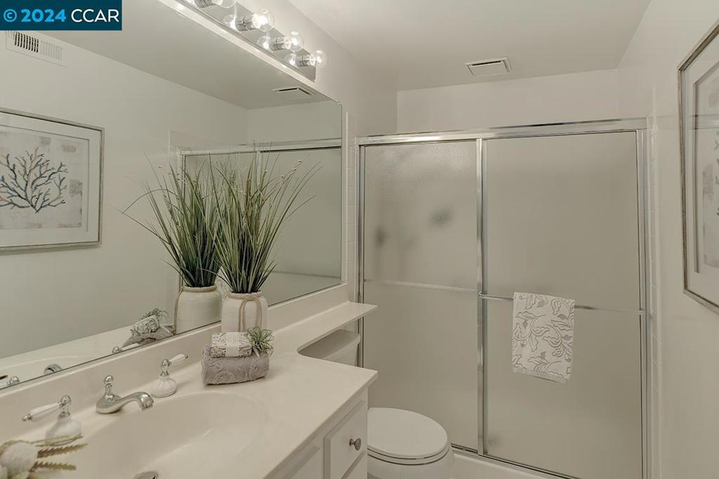 ROSSMOOR - Residential