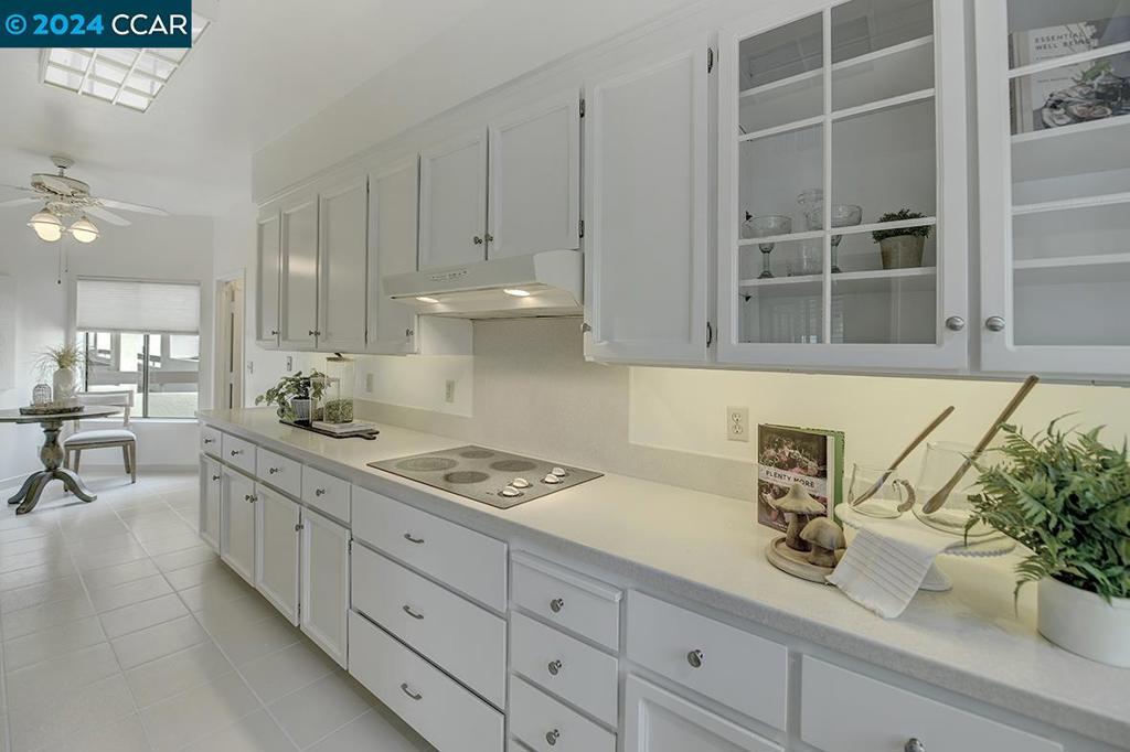 ROSSMOOR - Residential