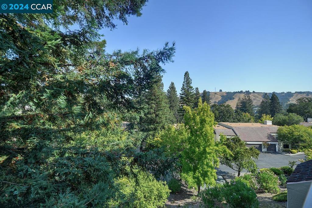 ROSSMOOR - Residential