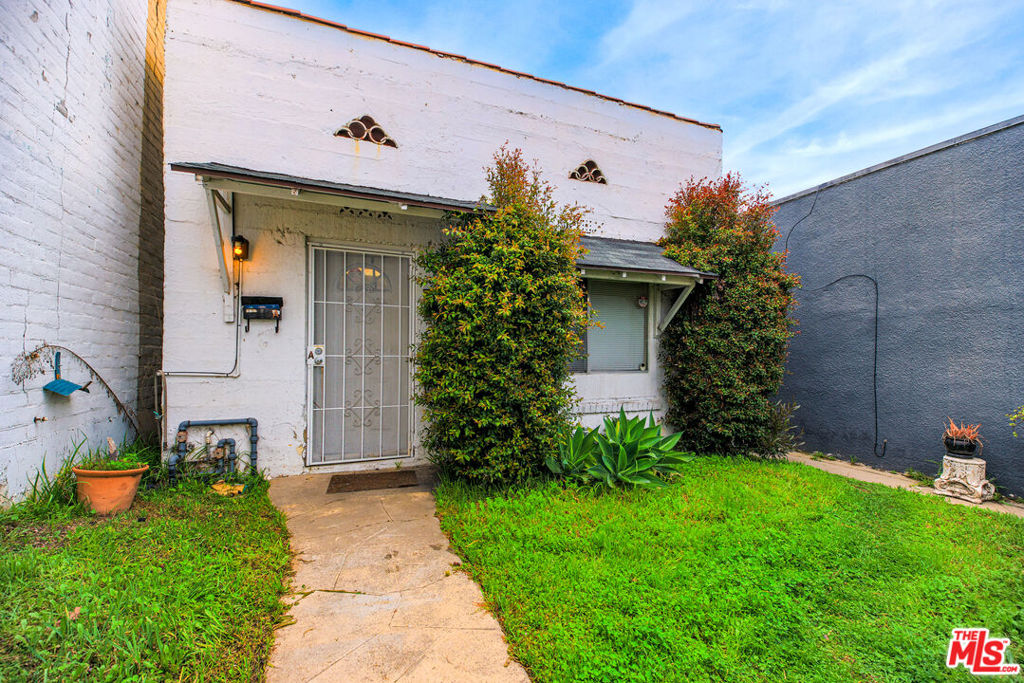 3011 Pico presents an exceptional investment opportunity in a prime Santa Monica location. This income producing Triplex offers three tenant occupied studio units with potential for appreciation. Great proximity to SMC and Virginia Park, Trader Joe's and Bergamot Station. Property contains one free standing unit and a back building duplex with two additional studio units . Zoning is SMC4. Buyer may investigate for potential commercial use.