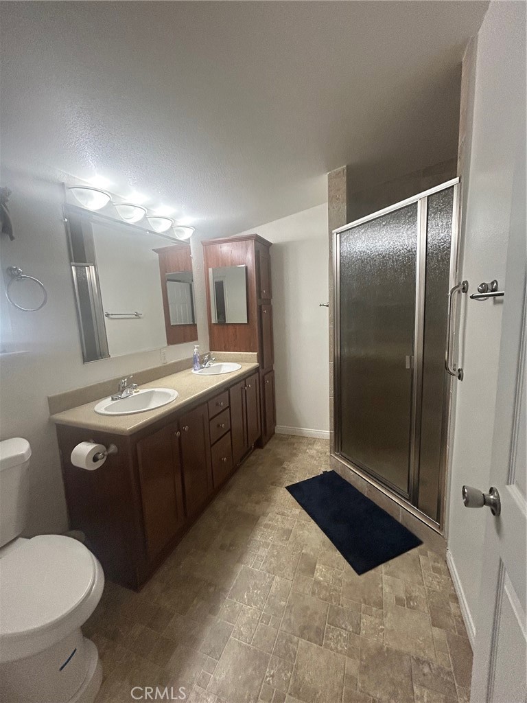 2300 Lewis Stree Street