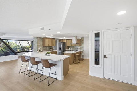 Tiny photo for 230 W Laurel ST #204, San Diego, CA 92101 (MLS # 260025134SD)