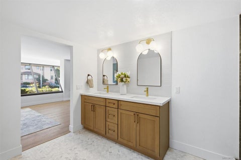 Tiny photo for 230 W Laurel ST #204, San Diego, CA 92101 (MLS # 260025134SD)