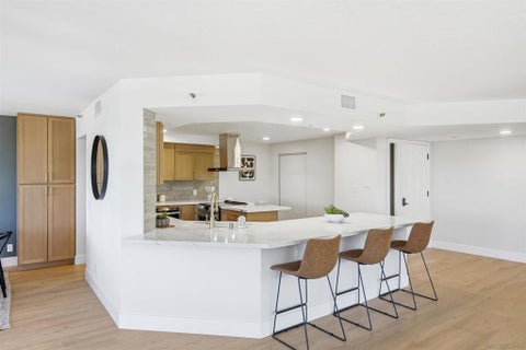 Tiny photo for 230 W Laurel ST #204, San Diego, CA 92101 (MLS # 260025134SD)