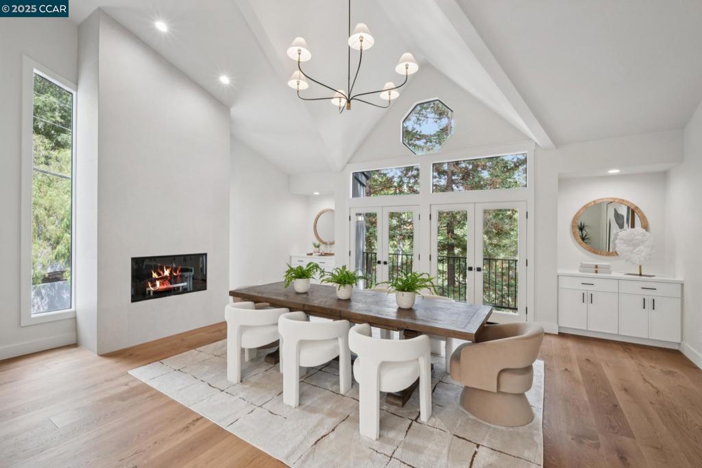 HAPPY VALLEY RD - Residential