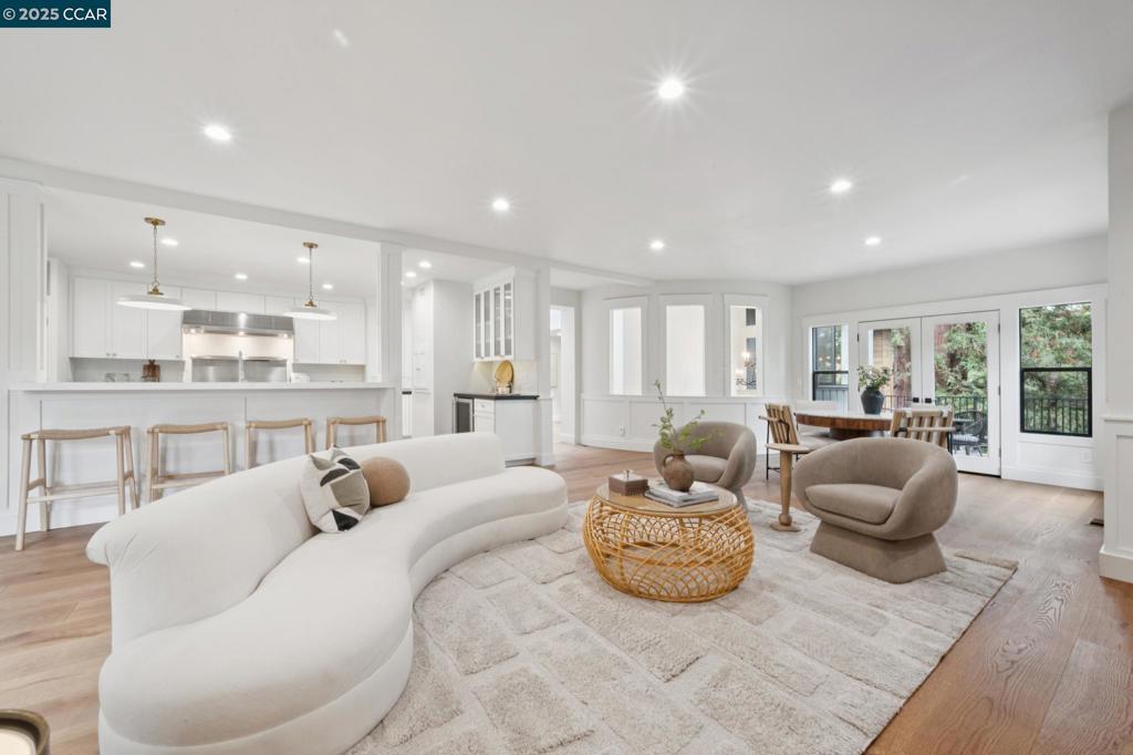 HAPPY VALLEY RD - Residential
