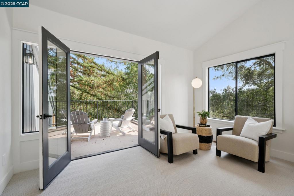 HAPPY VALLEY RD - Residential