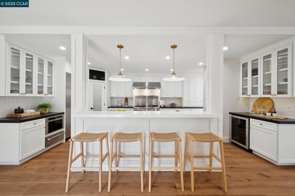 HAPPY VALLEY RD - Residential